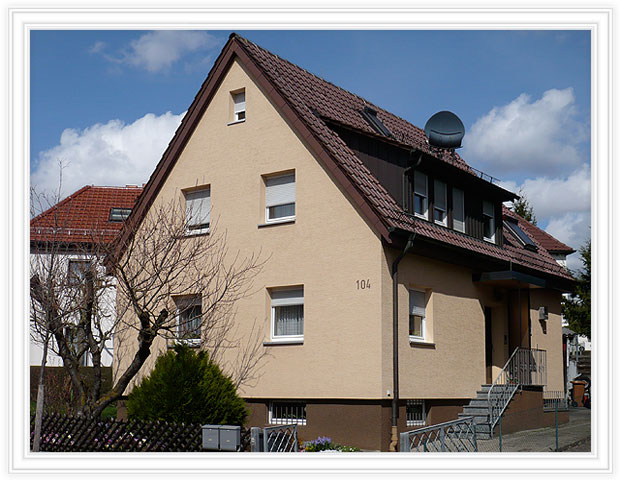 Anbringung Wärmedämm-Verbundsystem mit Mineralwollplatten.